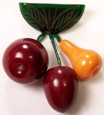 BP81 bakelite three fruit pin